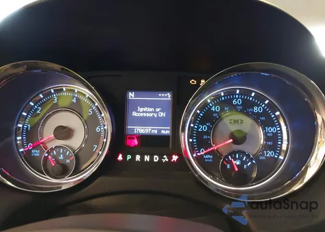 2014 Chrysler Town & Country Touring-L 30Th Anniversary from USA, damaged, VIN 2C4RC1CG5ER310462